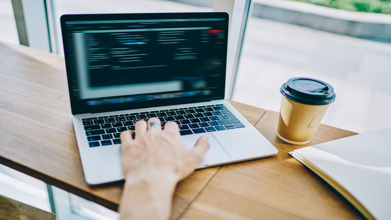 Ưu điểm khi lựa chọn dịch vụ thiết kế website tại địa phương